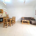 Central & Bright Apartment Free Wi-Fi
